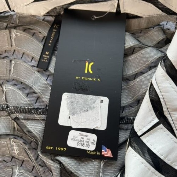 IC by Connie K Jacket Womens Medium Artsy Wavy White Black Big Button New $158 - Picture 6 of 6